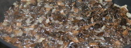 пельмени с сухими грибами и яйцом. Шаг 6