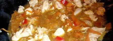 паэлья с курицей, перцем и горошком. Шаг 3