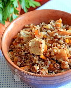 Плов из гречки с курицей