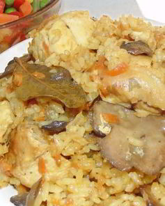 Плов с грибами и курицей в мультиварке