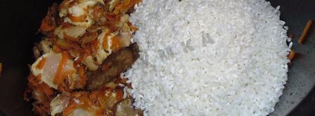 плов с грибами и курицей в мультиварке. Шаг 10