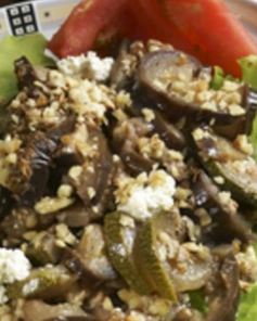 Овощное рагу с орехами