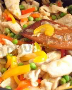 Рататуй с картошкой на сковороде