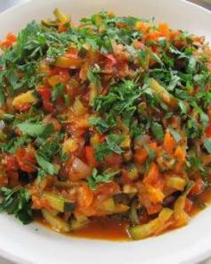 Тушеные кабачки и баклажаны