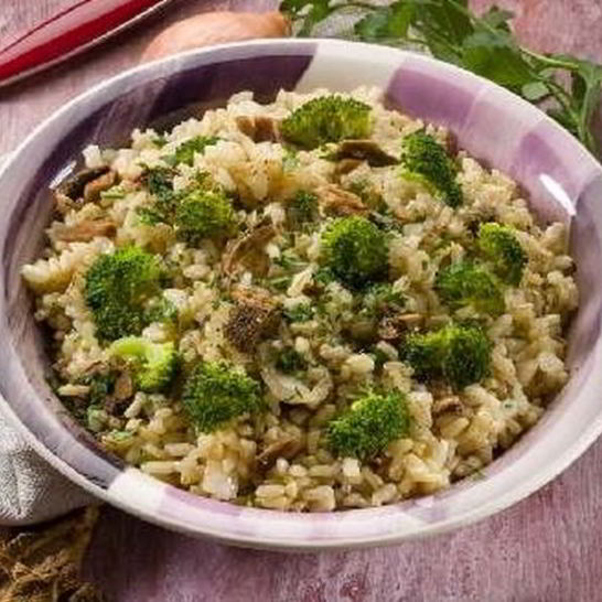 Рецепт легкого ризотто с грибами и брокколи