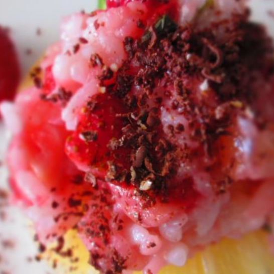 Рецепт ризотто с клубникой и ананасами