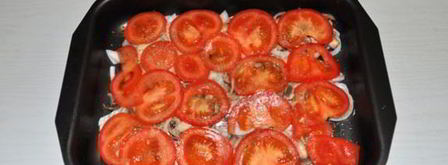 запеченная тилапия с грибами и помидорами. Шаг 6