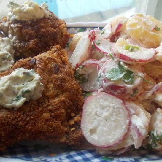 Рецепт венских ореховых шницелей со сливочным картофельным салатом