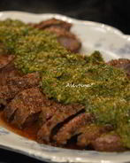 Стейк говяжий с соусом чимичурри