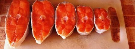 стейк из кижуча в соке красного апельсина. Шаг 3