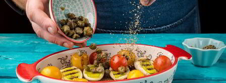 стейк лосося, запеченный с помидорами черри. Шаг 6