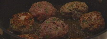 мясные тефтельки с рисом и зеленью. Шаг 8