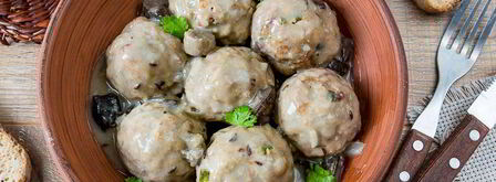 нежные тефтели в грибном соусе. Шаг 15