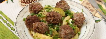 тефтели с кабачками в сковороде. Шаг 11