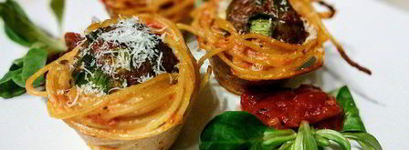 тефтели в гнездах из спагетти. Шаг 10