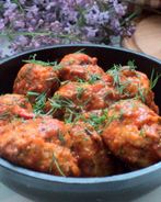 Тефтели в остром томатном соусе