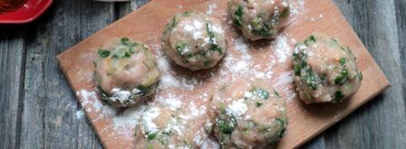 тефтели в остром томатном соусе. Шаг 4