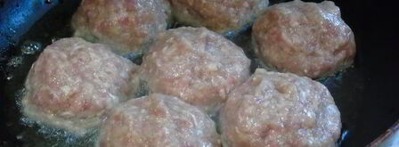 тефтели в сырно-сливочном соусе. Шаг 3