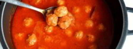 тефтельки из говяжьего фарша с сыром в томатном соусе. Шаг 7