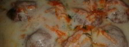 запеченные тефтельки в сметанном соусе. Шаг 7