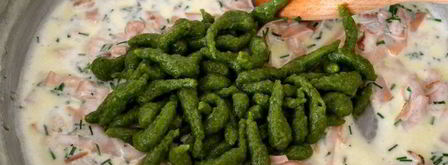 тирольские клецки со шпинатом. Шаг 17