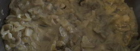 ленивые картофельные вареники с соусом из шампиньонов. Шаг 7