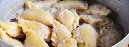 вареники с клубникой. Шаг 12