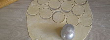 вареники с крапивой, творогом и сыром. Шаг 10