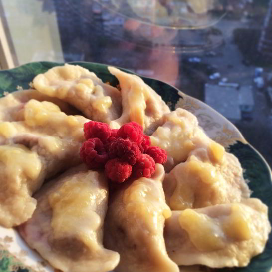 Рецепт вареников с малиновой начинкой