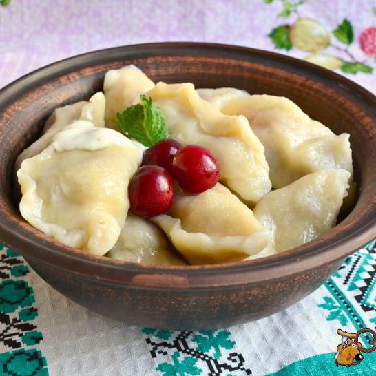 Рецепт вареников с вишнями