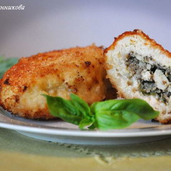 Рецепт куриных зраз с грибами и базиликом