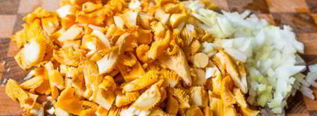 куриные зразы с лисичками. Шаг 3