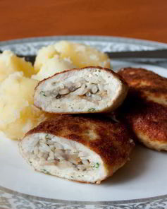 Куриные зразы с рисом и грибами