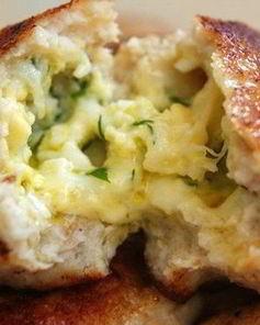 Куриные зразы с сырно-яичной начинкой