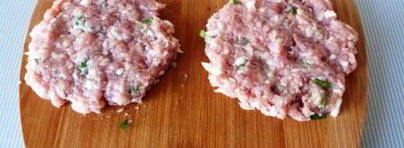 мясные зразы с начинкой из курицы. Шаг 8