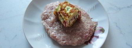 мясные зразы с омлетом. Шаг 13