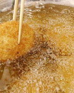 Зразы из фарша с яйцом