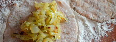 зразы с картофелем и жареным луком. Шаг 5