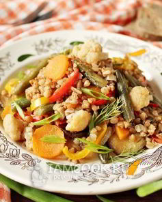 Гречка с овощами на сковороде