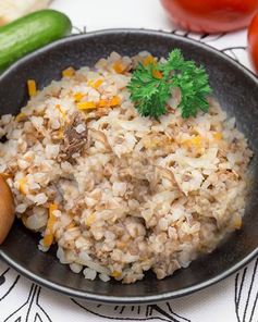 Гречка с тушенкой в кастрюле