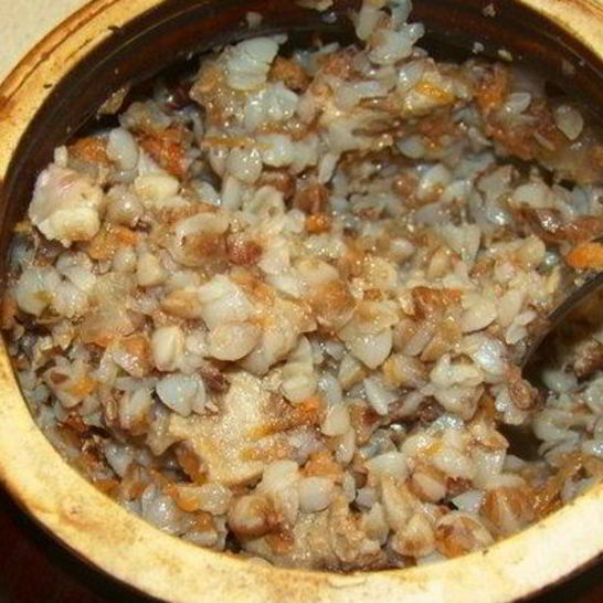 Рецепт гречневой каши со свининой в горшочке