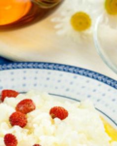 Каша рисовая с земляникой