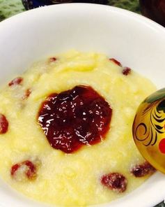Кукурузная каша с клюквой