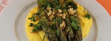 полента со спаржей, голубым сыром и грецкими орехами. Шаг 6