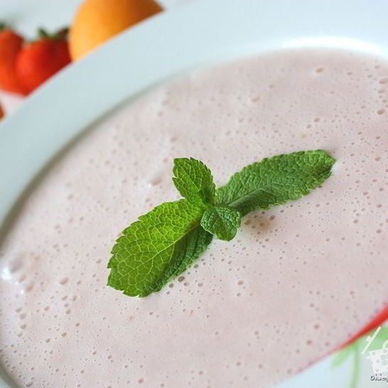 Рецепт клубничной манной каши