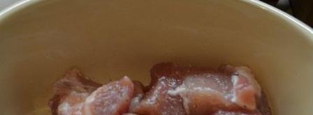 перловая каша с мясом и грибами в горшочке. Шаг 4