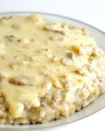 Перловка с соусом