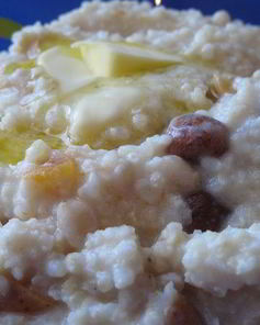 Пшенная каша с курагой и орехами