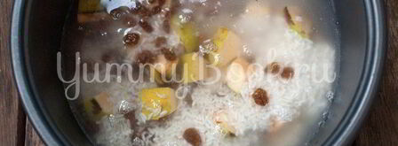 рисовая каша с айвой в мультиварке. Шаг 4