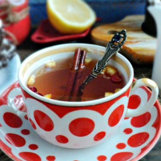 Рецепт чая с апельсиновой коркой, клюквой и корицей
